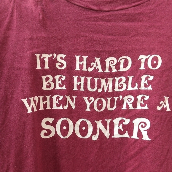 Women's University of Oklahoma Sooners Sooner Burgundy T Shirt Size Large - Picture 1 of 1